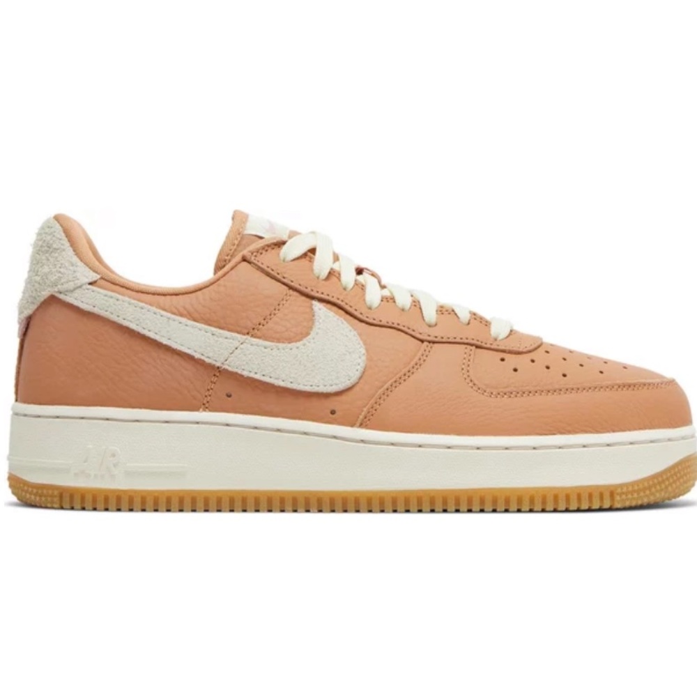 Nike Air Force 1 '07 Craft
Men's Shoes 7.5
